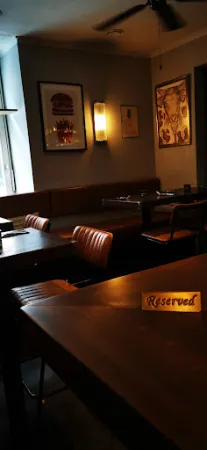Bild von Drunken Cow Bar & Grill