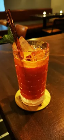 Bild von Drunken Cow Bar & Grill