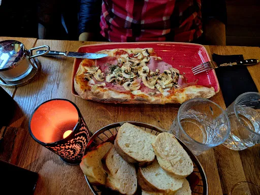 Bild von Pizzarei