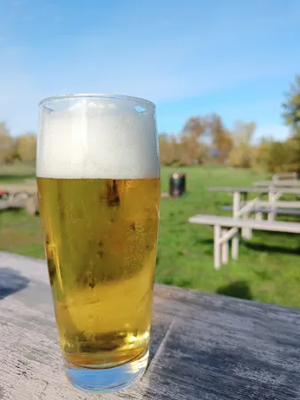 Bild von Bier & Garten JamesHobrecht