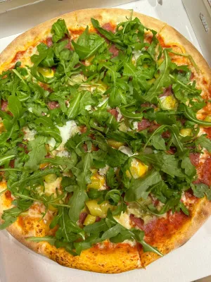 Kebapworld Pizza Piesting