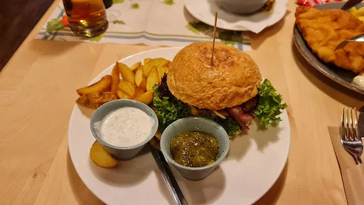 Bild von Cafe Bäckerei Konditorei Maislinger