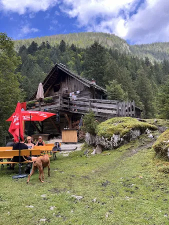 Bild von Holzmeister Nieder Alm