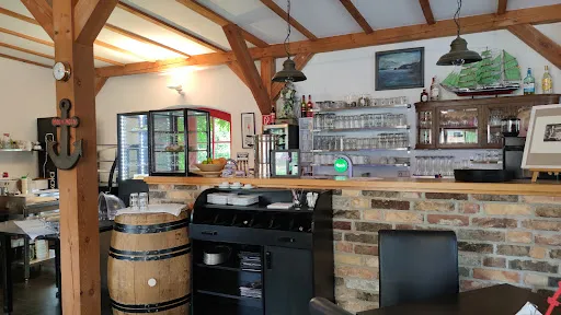 Bild von Cafe-Bistro in der alten Reederei
