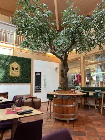 Bild von Kurtis Cafe & Bäckerei im Baumhaus