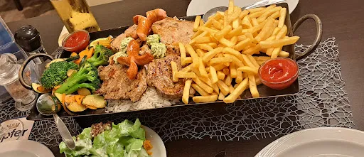 Bild von Restaurant Rathausstüberl - Familie Hozak