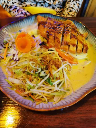Bild von Lutherschenke-Asian Kitchen & Sushibar (Online Bestellung und Tisch Reservierung bei Website)