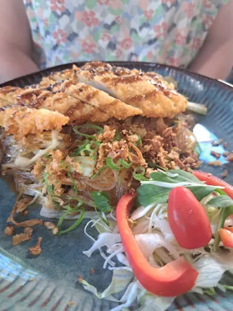 Bild von Lutherschenke-Asian Kitchen & Sushibar (Online Bestellung und Tisch Reservierung bei Website)