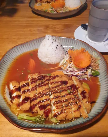 Bild von Lutherschenke-Asian Kitchen & Sushibar (Online Bestellung und Tisch Reservierung bei Website)