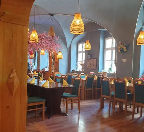 Bild von Lutherschenke-Asian Kitchen & Sushibar (Online Bestellung und Tisch Reservierung bei Website)