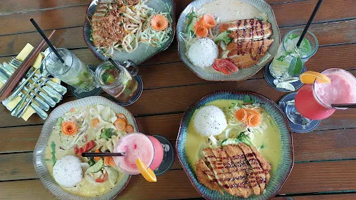 Bild von Lutherschenke-Asian Kitchen & Sushibar (Online Bestellung und Tisch Reservierung bei Website)