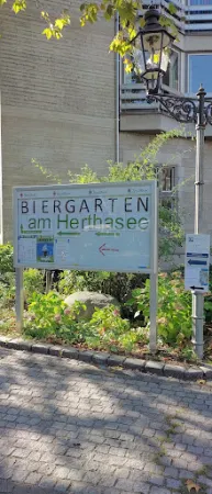 Bild von Biergarten am Herthasee
