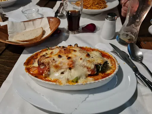 Bild von Restaurante Pizzeria Dolce Vita Inh. EGZON IDRIZI