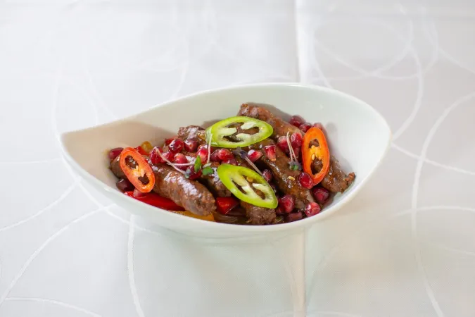 Bild von Le Pearl Restaurant مطعم اللؤلؤة