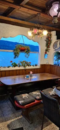 Bild von Strandcafe - Restaurant "Weißes Rössl" am Wörthersee