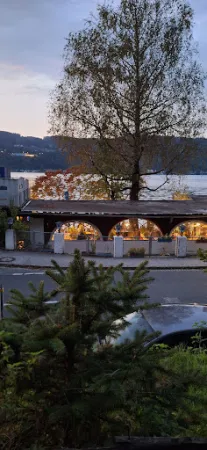 Bild von Strandcafe - Restaurant "Weißes Rössl" am Wörthersee