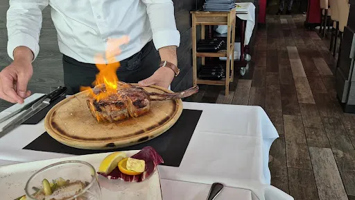 Bild von Dauti Beef-Club