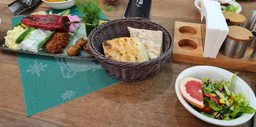 Bild von Defne Restaurant