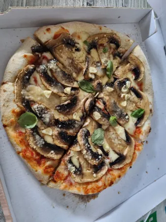 Bild von Enzos Pizzeria