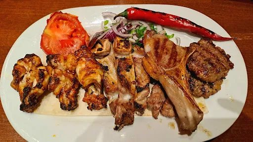 Bild von Adana Grillhaus Ku'damm