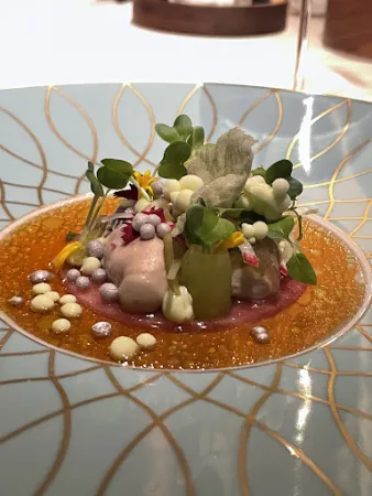 Bild von Lorenz Adlon Esszimmer