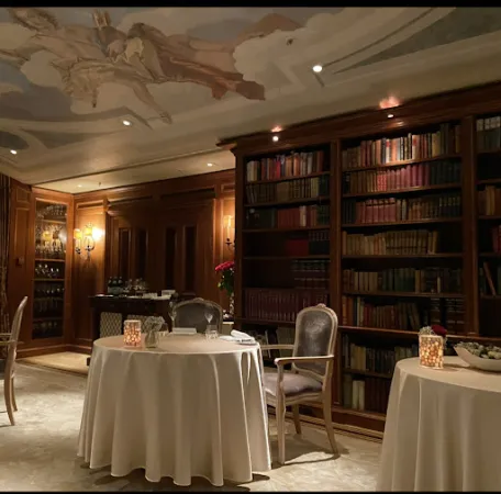 Bild von Lorenz Adlon Esszimmer