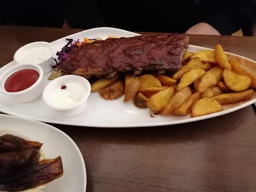 Bild von Messingkrug - Restaurant in Wendisch Rietz - Rippchen & Burger