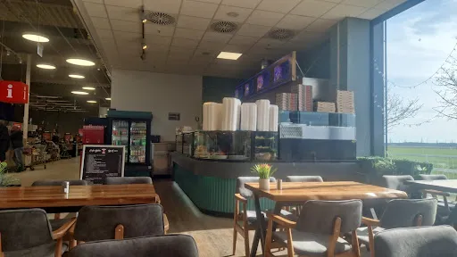 Bild von Café Bistro by Ömer