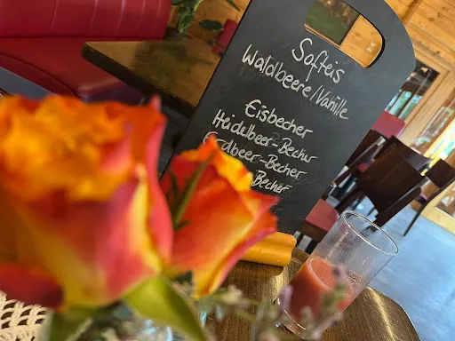 Bild von Burgwall Cafe Kosilenzien