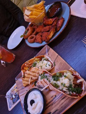 Downtown Restaurant-Cafe-Bar