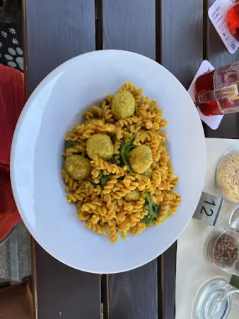 Bild von Restaurant „Makkaroni“, Shop und Gläserner Produktion