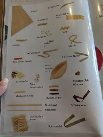 Bild von Restaurant „Makkaroni“, Shop und Gläserner Produktion