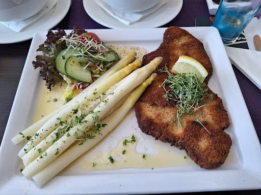 Bild von AZado Restaurant & Café
