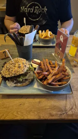 Bild von Eskinivvach Burger Eisenach