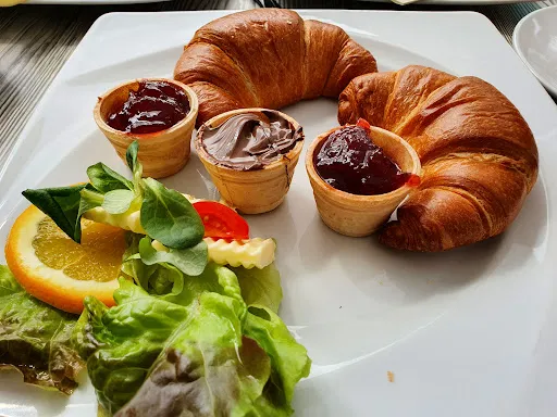 Bild von PURPUR Café & Bar