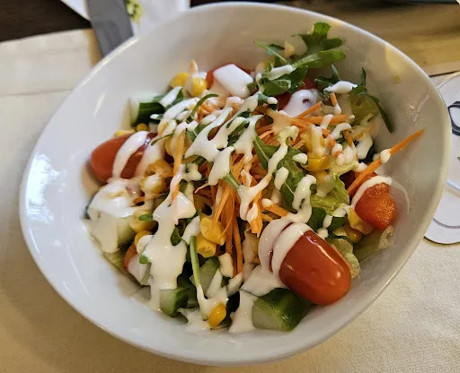 Bild von Tony's Restaurant im Remmler Hof deutsche und vietnamesische Küche in Brome Restaurant mit Biergarten