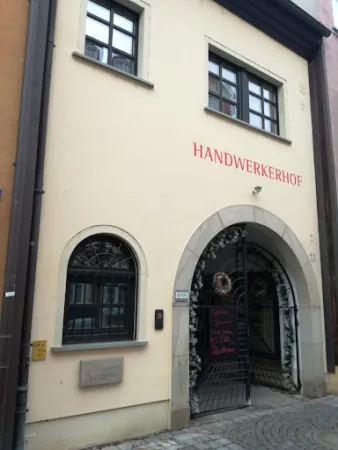 Bild von Café Zeitlos im Handwerkerhof