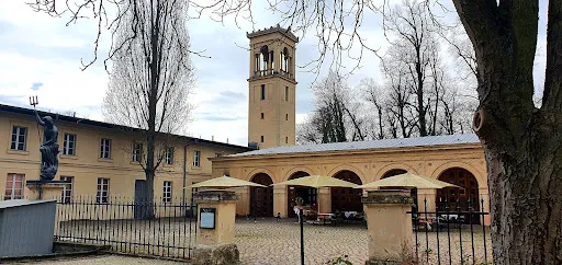 Bild von "Lutter & Wegner" im Schloss Glienicke
