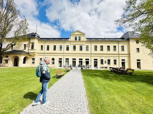 Bild von Café "Zur eisernen Bank" im Herrenhaus Posterstein