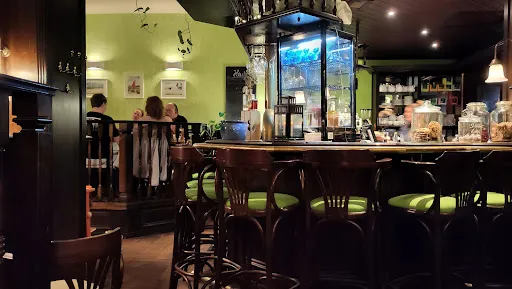 Bild von Grüne Kombüse