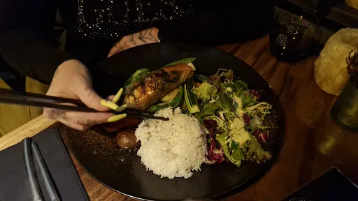 Bild von Kinjo Sushi & Grill