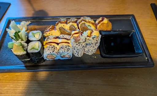 Bild von Kinjo Sushi & Grill