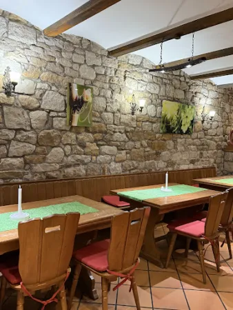 Bild von Weingut Ullmer "Zum Woifässje"