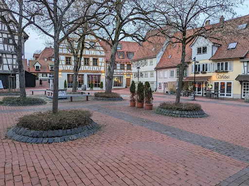 Bild von Essen und Trinken Im Hof