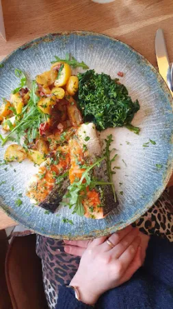 Bild von Riverside Restaurant & Cafe