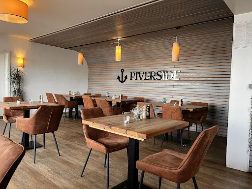 Bild von Riverside Restaurant & Cafe