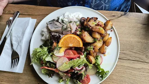 Bild von Riverside Restaurant & Cafe
