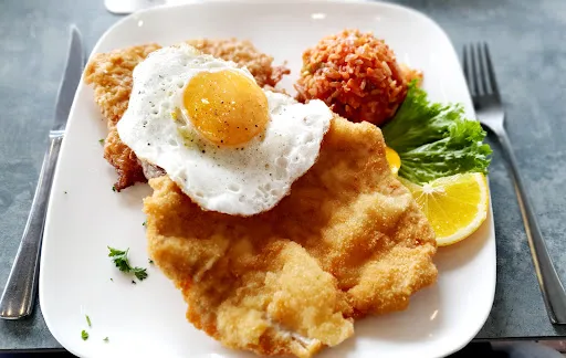 Bild von Bato's Spezialitäten Restaurant am Flughafen