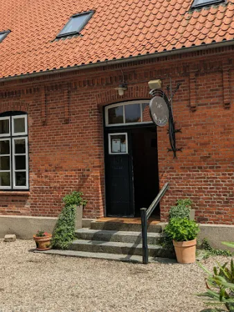 Bild von Café Alte Schule by Erna