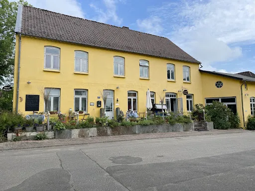 Bild von Lindenhof ChezArtistes